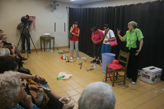 Obra de teatro en el Epam