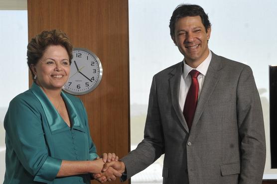 Dilma recibe a FernandoHaddad en Planalto 