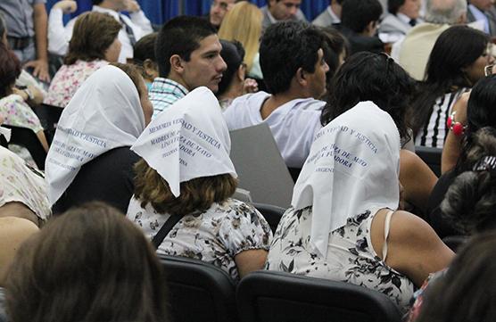 La jornada de ayer fue larguísima y comenzó con tres horas de retraso