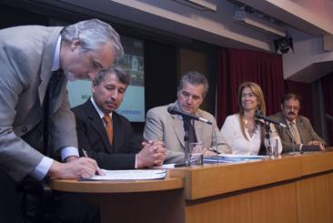 Firma de convenio