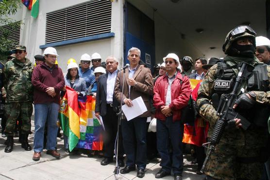 García Linera en las puertas de eletropaz