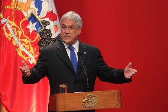 Piñera promete para no cumplir