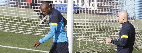 Abidal volvió a los entrenamientos