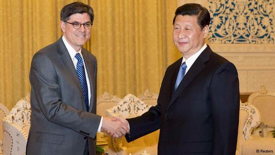 Xi Jingping y Jacob Lew, ayer en Beiging