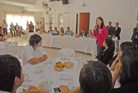 Reunión en Alderetes