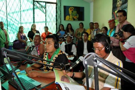 Radios comunitarias en plena selva