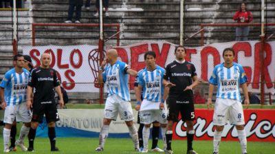 El Decano recibe al Globo en el Monumental