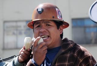 Trujillo de la COB hace los anuncios