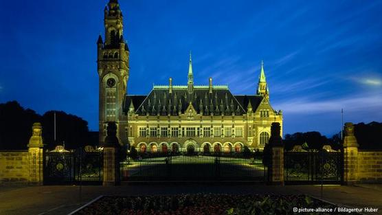 El palacio de la sede de la CIJ en La Haya