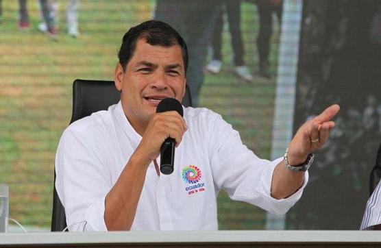 Correa en amena charla con Biden