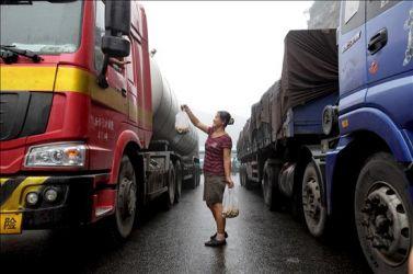 Camioneros varados en las rutas brasileñas