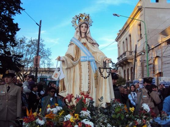 Un Poema a Nuestra Señora de la Merced y a San Miguel Arcángel