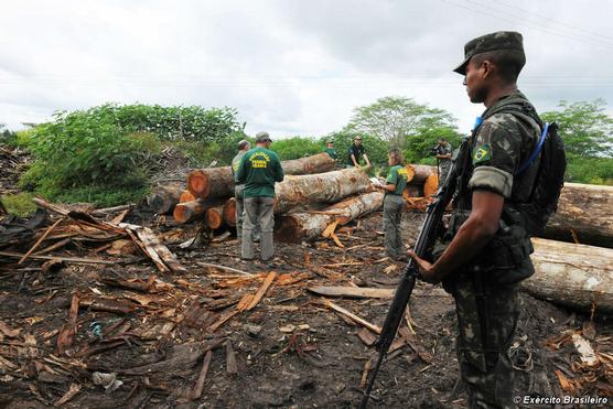 Militares brasileños en el último operativo en la zona