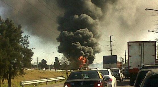 Camión explotó