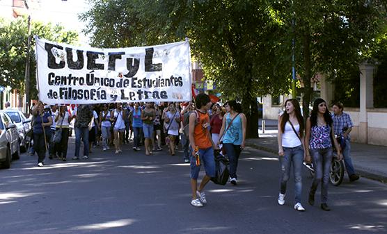 Estudiantes movilizarán al Rectorado y Casa de Gobierno