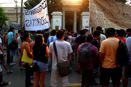 Sin solución en el conflicto de la UNT