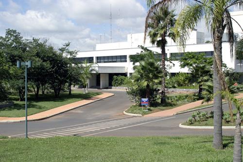 Antenas en la embajada de USA en Brasilia