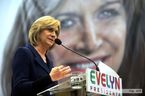 Evelyn Matthei pretende recuperar terreno