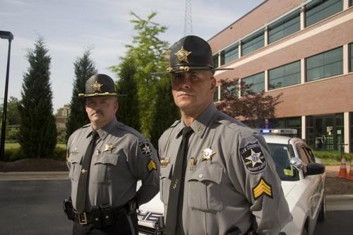 Los sheriffs plantean sus diferencia con la ley