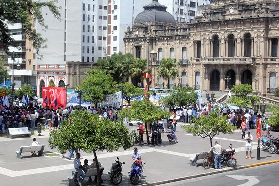 Los estatales profundizarán los reclamos