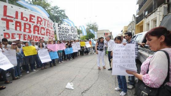 Liberaron a los tabacaleros que protestaron en Alberdi