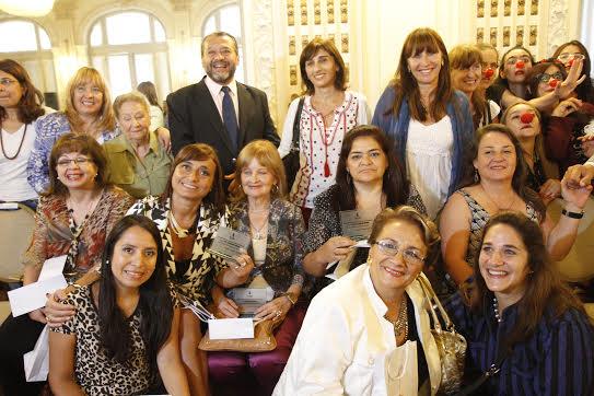 Mujeres distinguidas