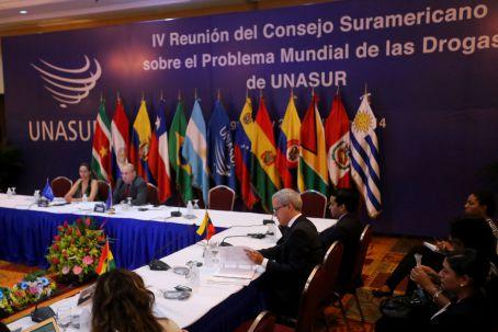 Delegados de Unasur preparan documento final