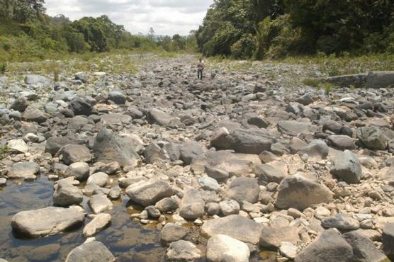 Escasea el agua en varios países