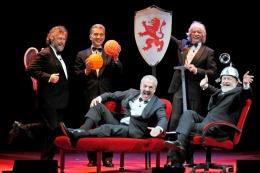 Les Luthiers