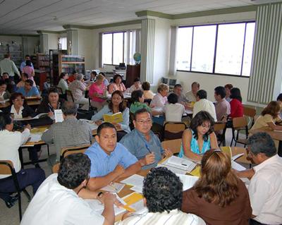 Docentes se capacitan