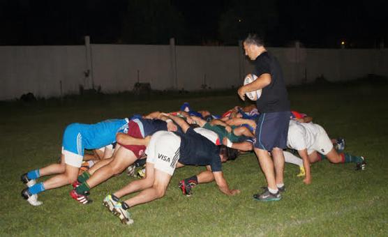 Naranjas entrenando