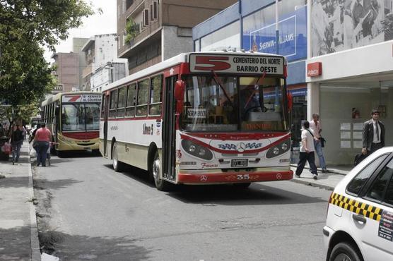 Empresarios piden un boleto superior a los $ 6