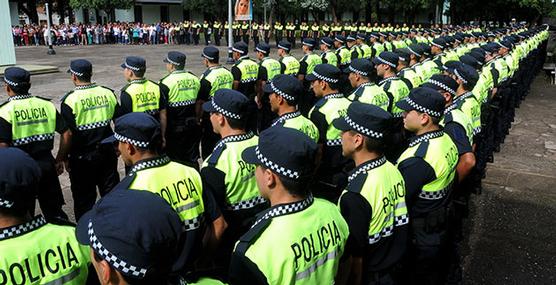 Policías tucumanos