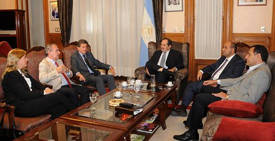 Alperovich junto a empresarios