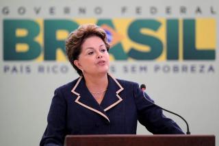 Dilma con nuevos ministros