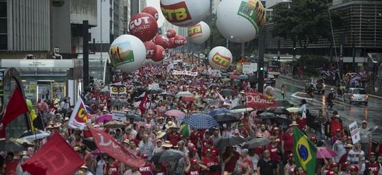 Trabajadores movilizados en Sao Paulo, ayer