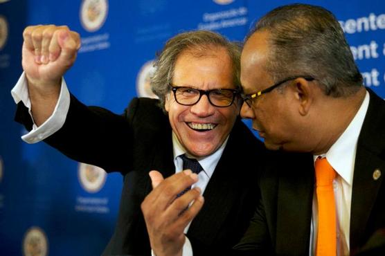 Almagro y el subsecretario de la OEA, Albert  Ramdin, hablan el lunes en Washington