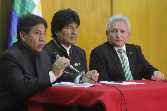 Choquehuaca, Evo y Ruben Costas, ayer en Santa Cruz de la Sierra