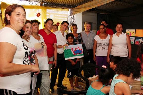 Sonrisas en la apertura de los talleres, ayer