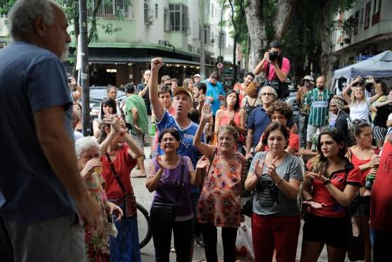 Este lunes marcharán frente a las oficinas de O Globo