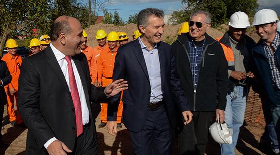 Manzur junto a Macri