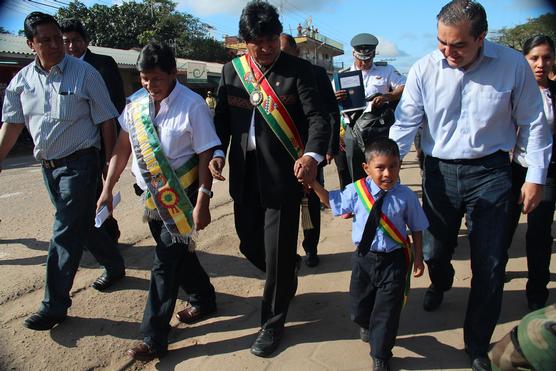 Evo Morales participa del acto 63º aniversario del Municipio de Mineros