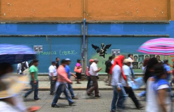 Marcha de maestros en el estado mexicano de Oaxaca