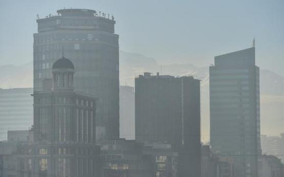 Vista de Santiago contaminada 