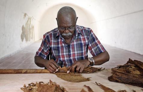 José Castelar, el "rey de los habanos"