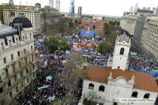 MArcha Federal