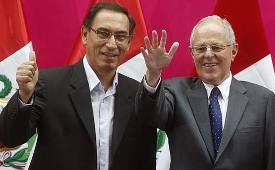 Martín Vizcarra junto a  Pedro Pablo Kuczynski