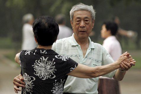 Crece la población de la tercera edad 