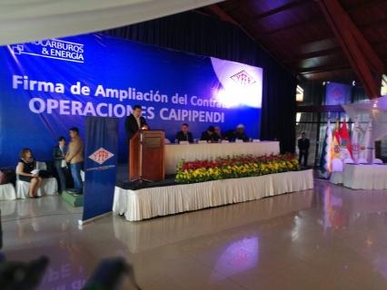 Morales en la firma de la ampliación de las inversiones