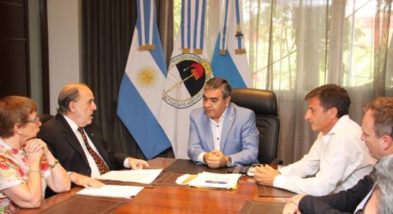 Alfaro y Deza analizan el convenio que firmarán antes de fin de año